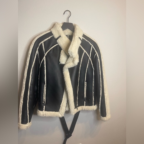 Missguided Borg Belted Aviator Jacket - Picture 5 of 15